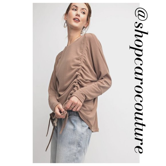 Long sleeve ruched tee - Picture 2 of 9